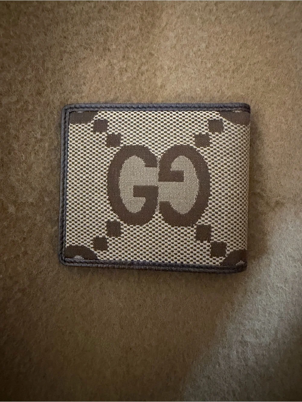 Gucci Brown & Beige GG Logo Canvas Bi-Fold Wallet - Full Inclusion (box & dusty)